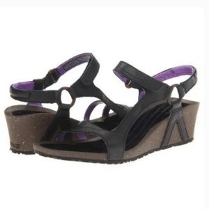 Teva Women's Cabrillo Universal Wedge Sandal